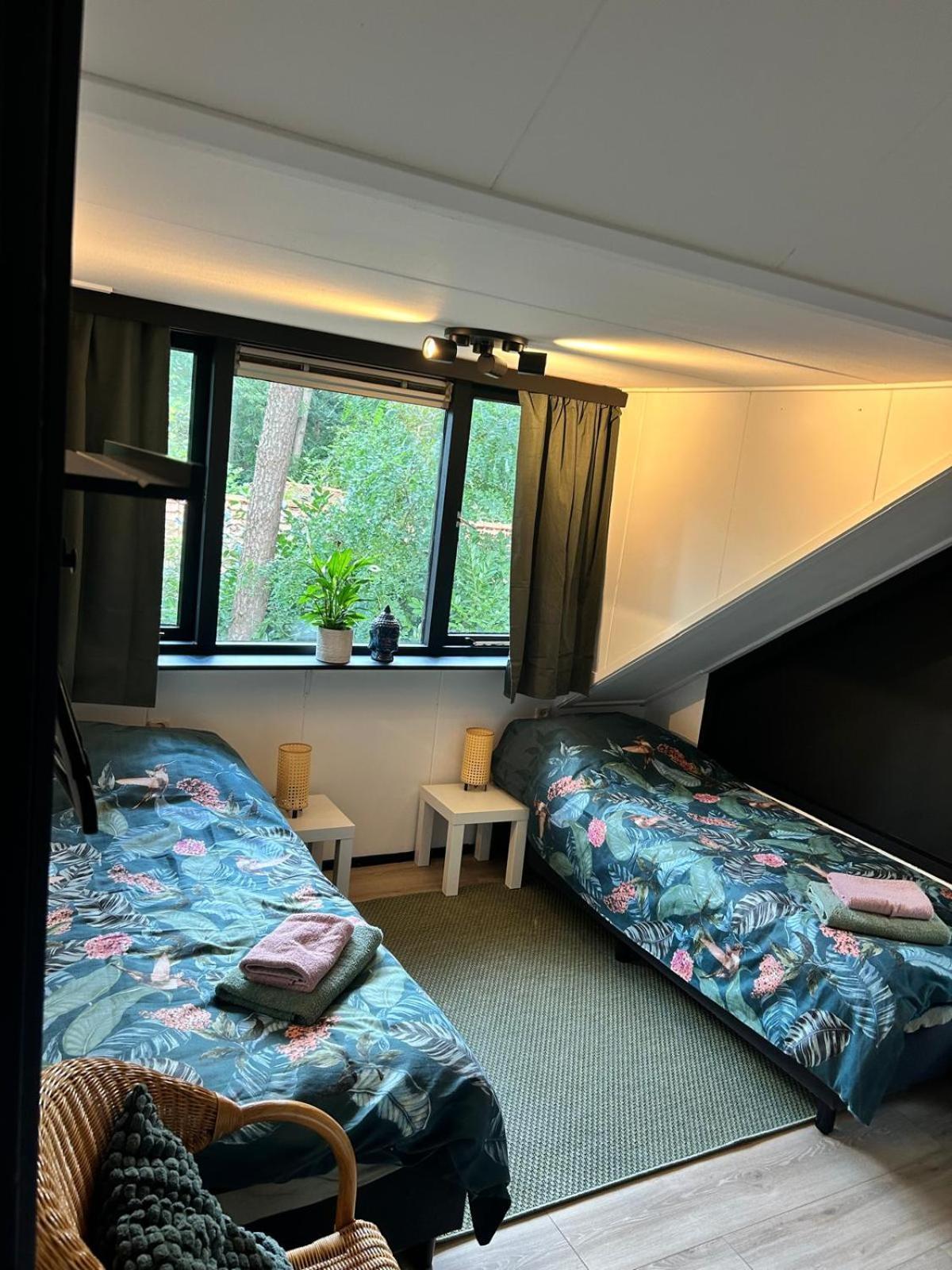 Zen Retreat - Free Private Parking! Apartamento Enschede Exterior foto