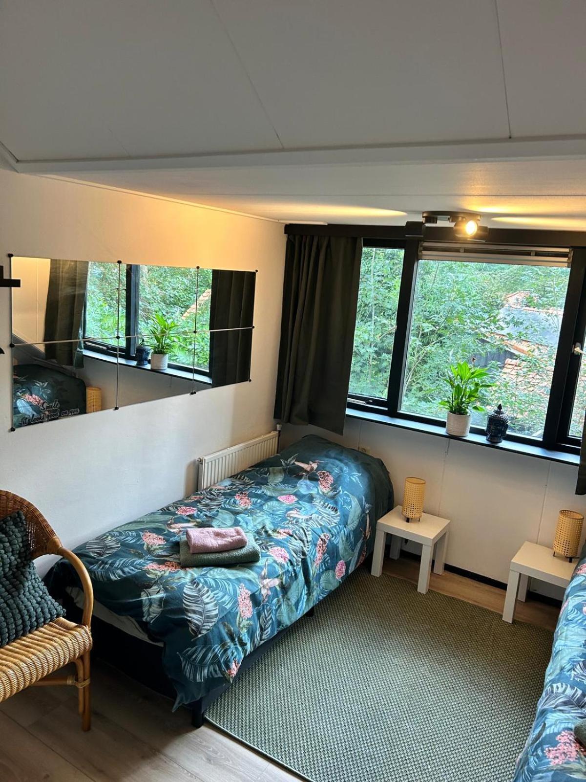Zen Retreat - Free Private Parking! Apartamento Enschede Exterior foto